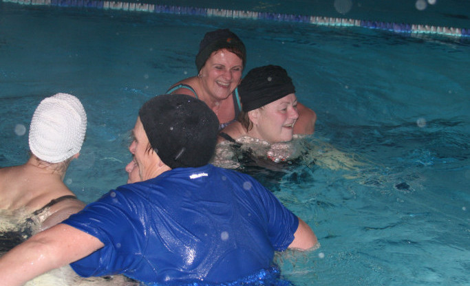 Í lok haustannar var farið í hanaslag