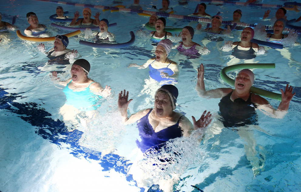 Iðkendur þenja raddböndin, en það er mikilvægt að þjálfa vöðva andlitsins