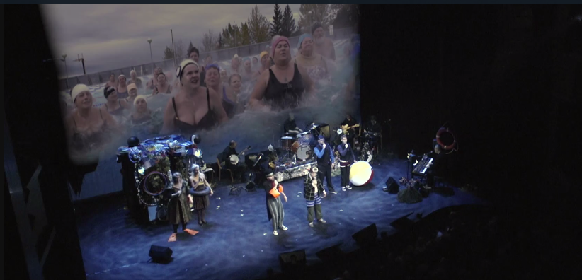 Morgunhópurinn í bakgrunni á afmælistónleikum Ólafs Hauks