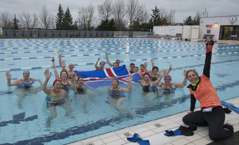 Um 20 manns tóku þátt í maraþonæfingunum, sumir voru stutt en aðrir allan tímann. (Ljósmynd / ÆVG).